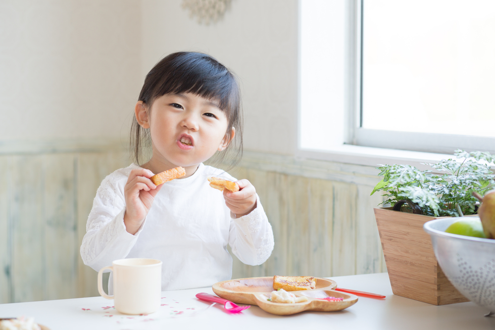Berikan Pemahaman kepada Anak yang Susah makan